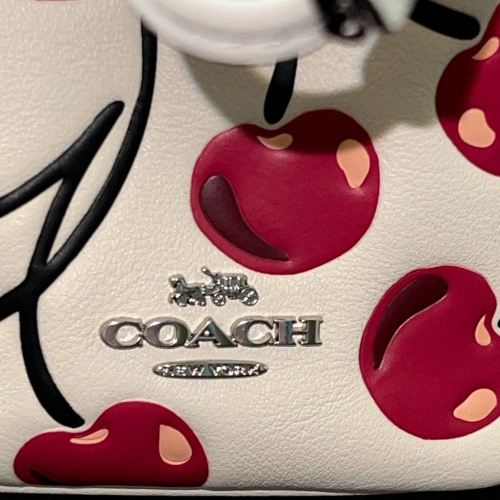 NWT Coach Drawstring Wristlet With Cherry Print - Picture 3 of 9